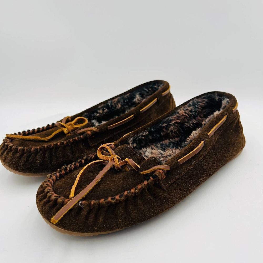 Minnetonka Women's Leopard Slipper Moccasins Brown Suede Size 9  E 5